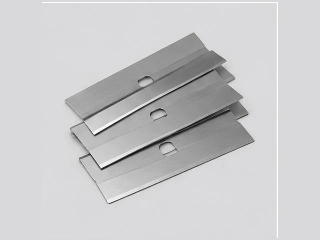 Replacement cutting blades